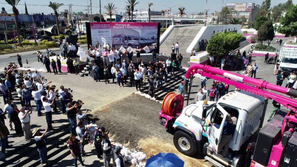 Después de 30 años inicia renovación del parque vehicular 